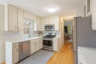 1027 Peace Dr NW, Kennesaw, GA 30152 - Photo 3