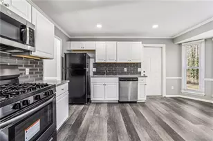 1159 Rowland Rd, Stone Mountain, GA 30083 - Photo 9