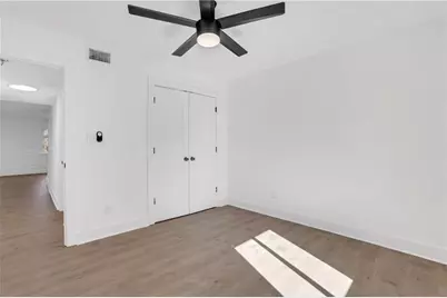 2396 Lawrenceville Highway #V, Decatur, GA 30033 - Photo 17