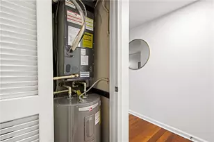 275 13th St NE, Atlanta, GA 30309 - Photo 17