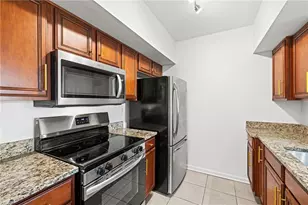 275 13th St NE, Atlanta, GA 30309 - Photo 11