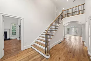 125 River N Cir, Sandy Springs, GA 30328 - Photo 13