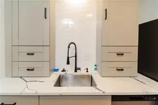 709 Berkeley Woods Dr, Duluth, GA 30096 - Photo 7