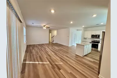 3012 Orwell Drive, Gainesville, GA 30507 - Photo 7