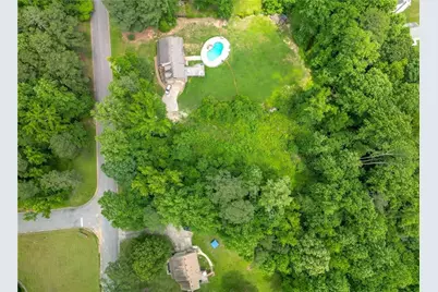 6990 Oak Leaf Drive, Fairburn, GA 30213 - Photo 9