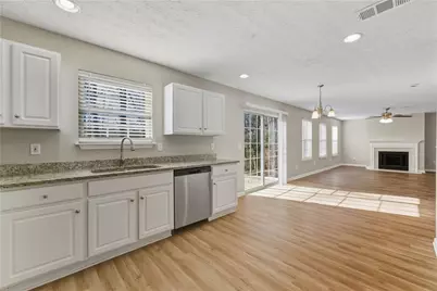 7570 Old Field Cove Road, Cumming, GA 30028 - Photo 5