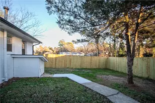 660 Dozier Dr, Marietta, GA 30066 - Photo 23