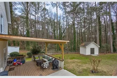 1201 Holly Hills Drive SW, Lilburn, GA 30047 - Photo 29