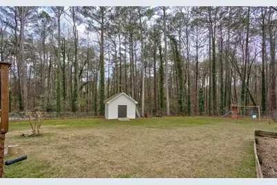 1201 Holly Hills Drive SW, Lilburn, GA 30047 - Photo 37