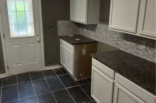 130 Taunton Rd, Covington, GA 30014 - Photo 5