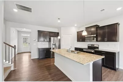 6637 Bluffview Drive, Douglasville, GA 30134 - Photo 9