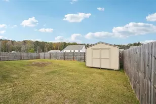 6637 Bluffview Dr, Douglasville, GA 30134 - Photo 19