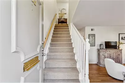 162 Lablanc Way NW, Atlanta, GA 30327 - Photo 3