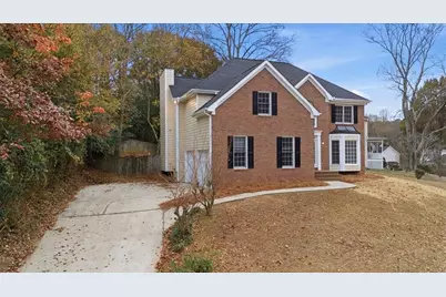 1358 Velvet Creek Way SW, Marietta, GA 30008 - Photo 3