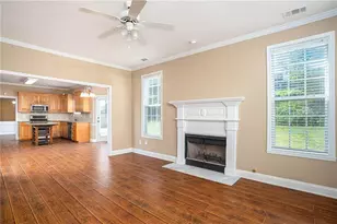 1098 Fountain Lakes Ct, Lawrenceville, GA 30043 - Photo 15