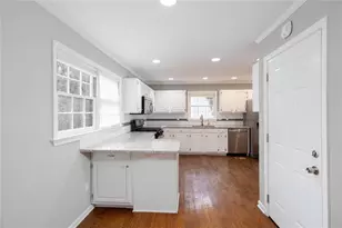 1066 Foreststone Way SW, Marietta, GA 30064 - Photo 13