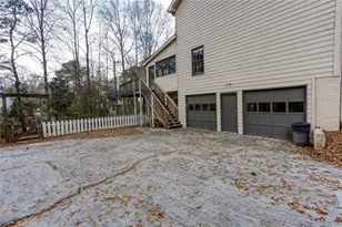 1066 Foreststone Way SW, Marietta, GA 30064 - Photo 49