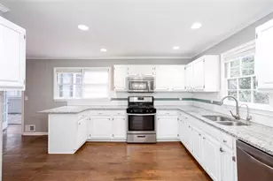 1066 Foreststone Way SW, Marietta, GA 30064 - Photo 15