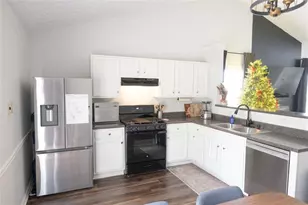 1311 Pine Acre Dr, Sugar Hill, GA 30518 - Photo 7