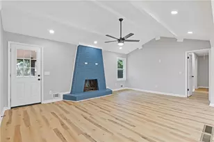 237 Sandra Dr NW, Lilburn, GA 30047 - Photo 7