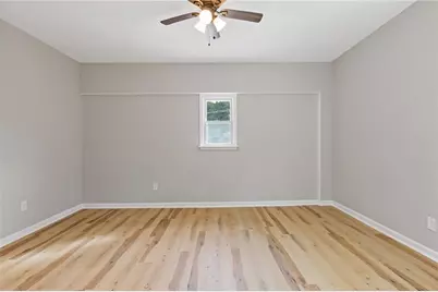 237 Sandra Drive NW, Lilburn, GA 30047 - Photo 17