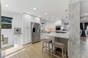 302 Hascall Rd NW, Atlanta, GA 30309 - Photo 11