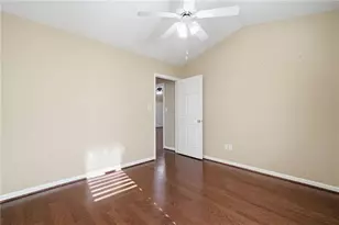 3013 Bentley Park Cir, Gainesville, GA 30504 - Photo 21