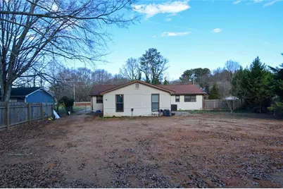 692 Davis Road, Lawrenceville, GA 30046 - Photo 31