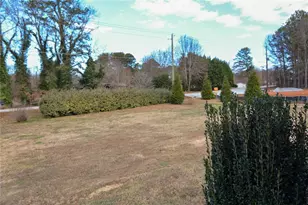 692 Davis Rd, Lawrenceville, GA 30046 - Photo 23