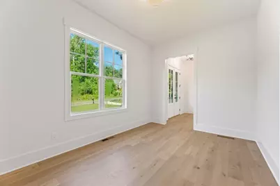 9135 Greenway Court, Gainesville, GA 30506 - Photo 5