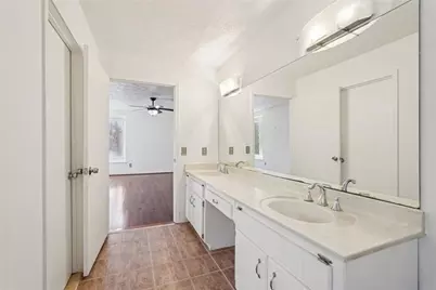 2155 Deep Woods Way, Marietta, GA 30062 - Photo 45