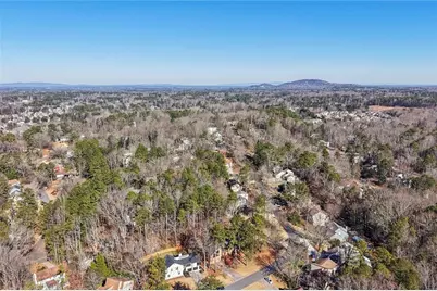 2155 Deep Woods Way, Marietta, GA 30062 - Photo 85