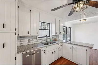 2155 Deep Woods Way, Marietta, GA 30062 - Photo 21