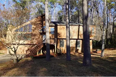 2155 Deep Woods Way, Marietta, GA 30062 - Photo 3