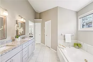 52 Bridle Ln, Marietta, GA 30068 - Photo 17