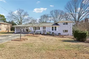 3284 Bernard Dr, Marietta, GA 30066 - Photo 3