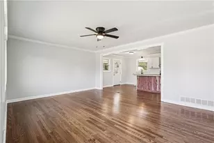 3284 Bernard Dr, Marietta, GA 30066 - Photo 9