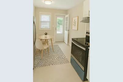 1179 Lynmoor Drive NE, Brookhaven, GA 30319 - Photo 9