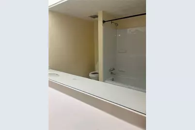 6851 Roswell Road #I15, Atlanta, GA 30328 - Photo 13