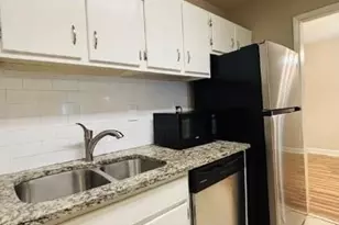 1011 Dunbar Dr, Atlanta, GA 30338 - Photo 9