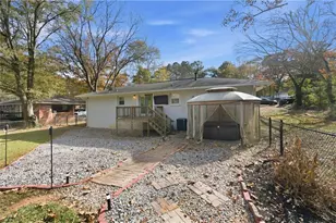 1426 Thunderwood Ln SW, Mableton, GA 30126 - Photo 21