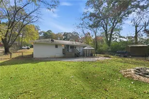 1426 Thunderwood Ln SW, Mableton, GA 30126 - Photo 23