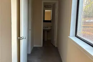 3253 Deshong Dr, Stone Mountain, GA 30087 - Photo 11