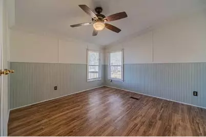 393 W Freeman Street, Maysville, GA 30558 - Photo 29