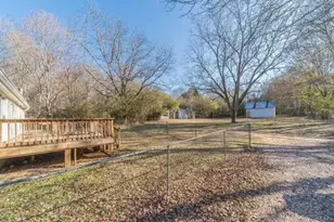 393 W Freeman St, Maysville, GA 30558 - Photo 35