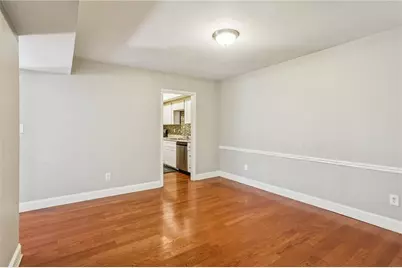 6851 Roswell Road #I11, Atlanta, GA 30328 - Photo 9