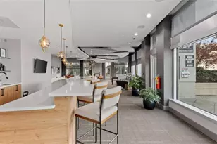 250 Pharr Rd, Atlanta, GA 30305 - Photo 21