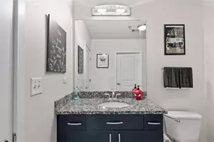 250 Pharr Rd, Atlanta, GA 30305 - Photo 17