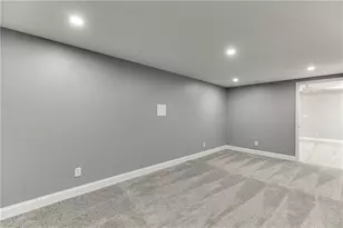 6095 Blackberry Ln, Buford, GA 30518 - Photo 39