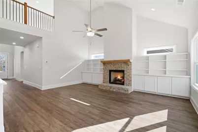 2540 SE Parkside Way, Gainesville, GA 30507 - Photo 3